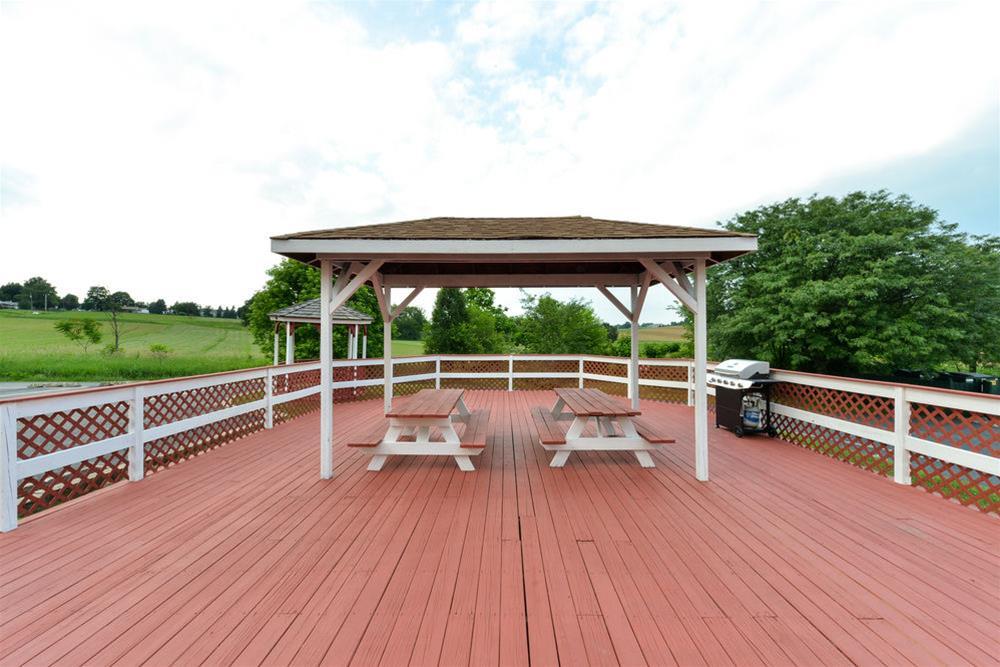 Baymont By Wyndham Lancaster Pa Dutch Country Exterior foto