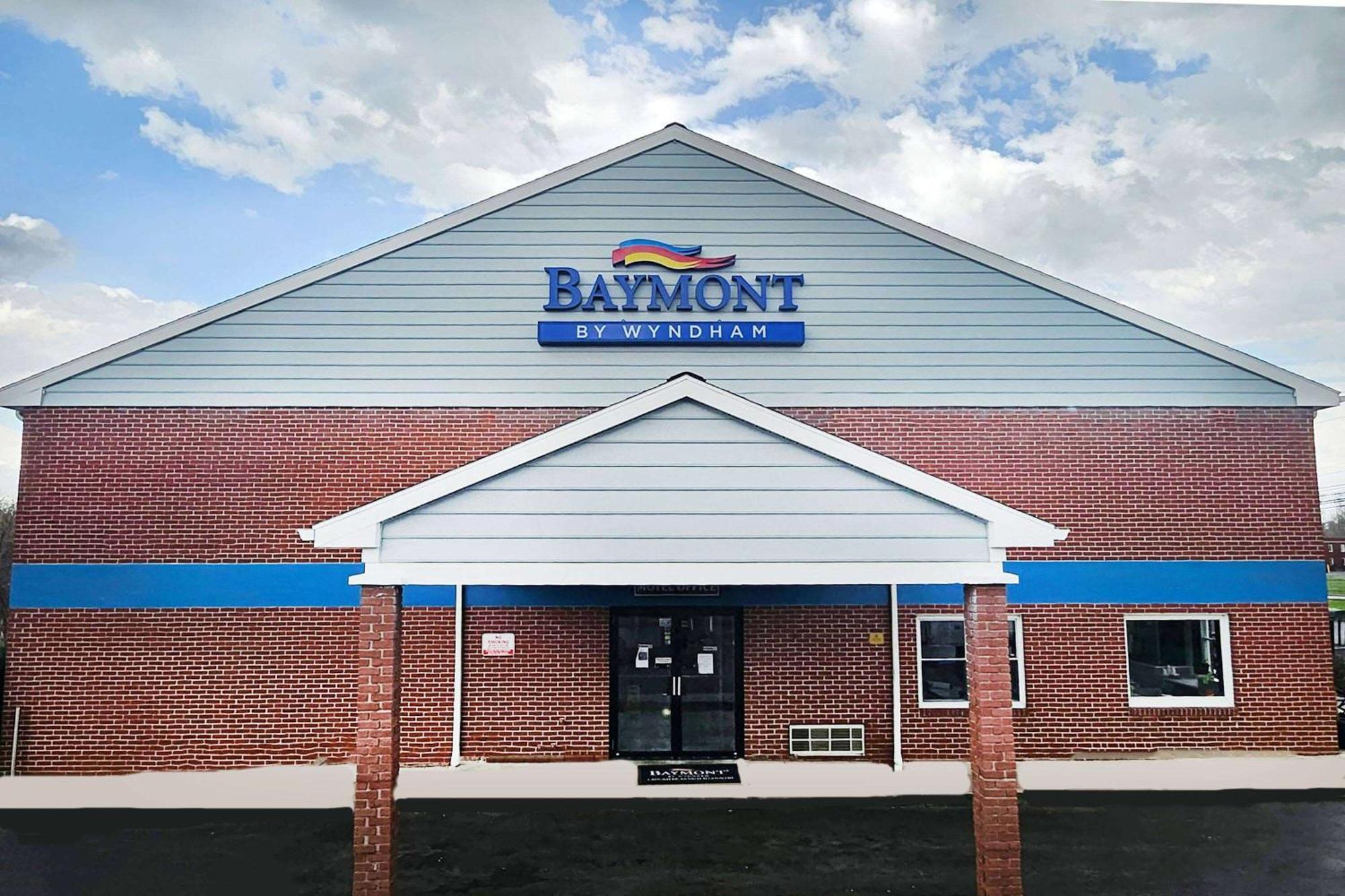 Baymont By Wyndham Lancaster Pa Dutch Country Exterior foto